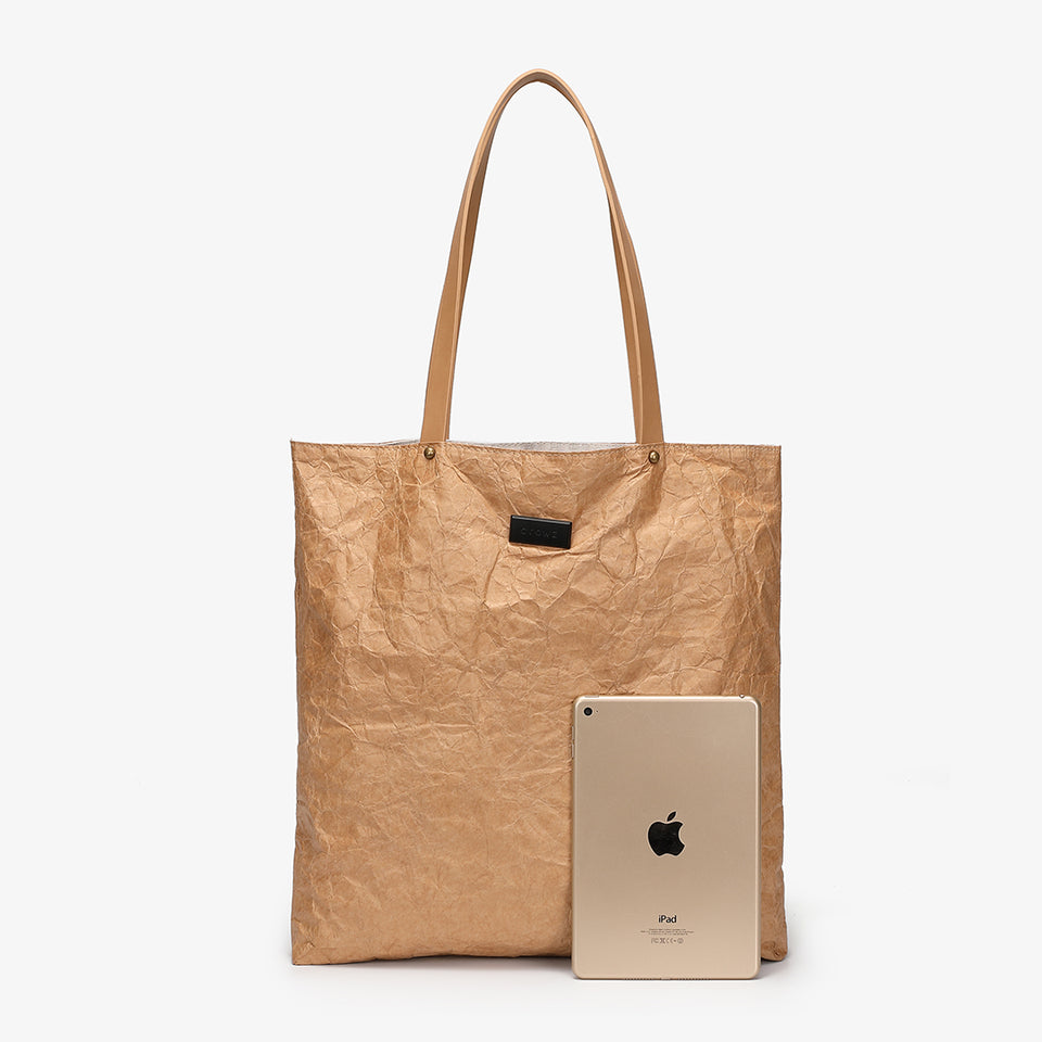 Creased PU leather shopper bag in blue